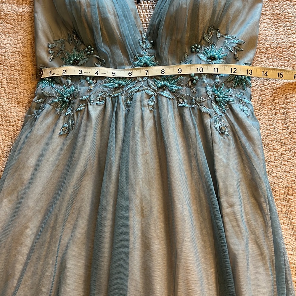 ๐ LITTLE MISTRESS Gown Maxi Dress - Picture 11 of 13